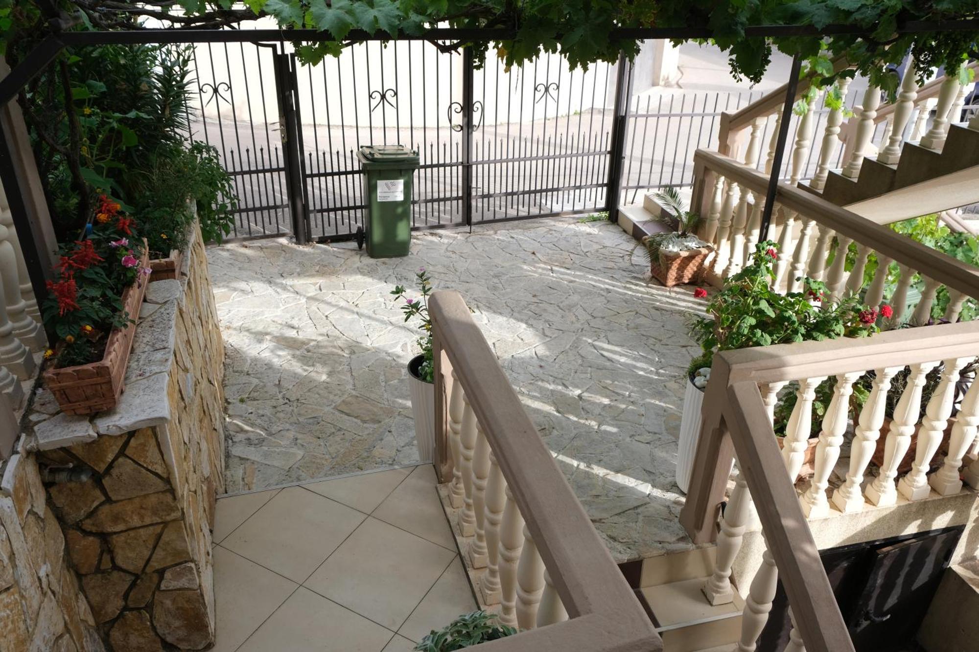Apartmani Janosevic Sutomore Buitenkant foto