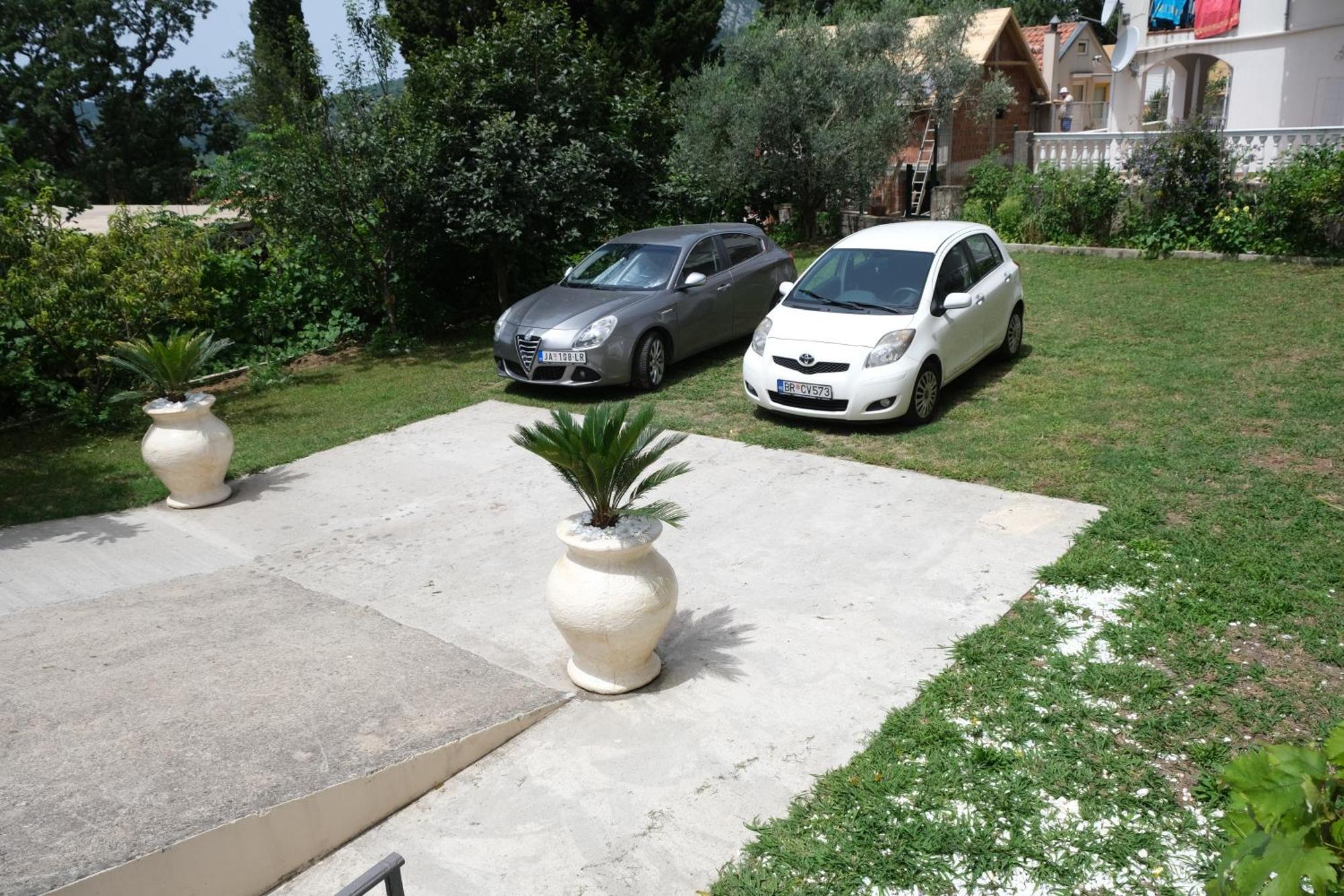 Apartmani Janosevic Sutomore Buitenkant foto